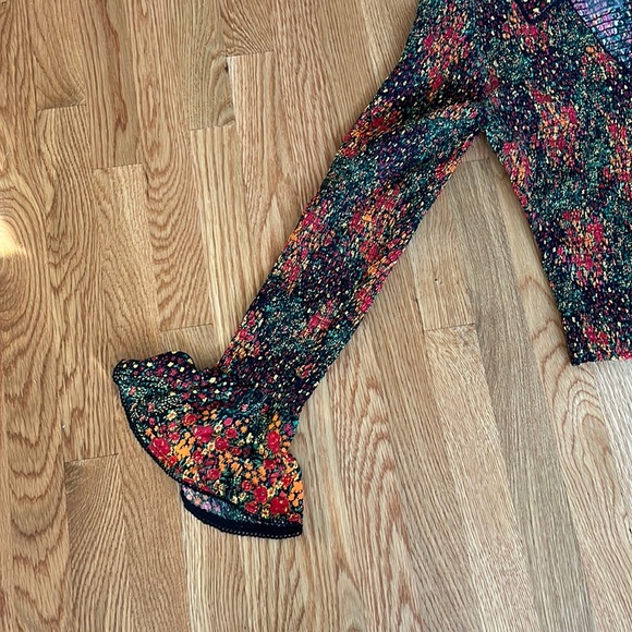 NWT Free People Amelia Printed Blouse Bell Sleeve Blouse $138 Size L - Picture 9 of 16